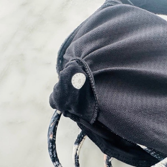 Lululemon Free To Be Bra Wild 6 Spring Bloom Multi #W2AAOS Gym Yoga Strappy - Picture 4 of 4